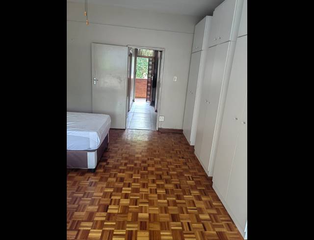 3 BEDROOM APARTMENT FOR SALE IN MUCKLENEUK